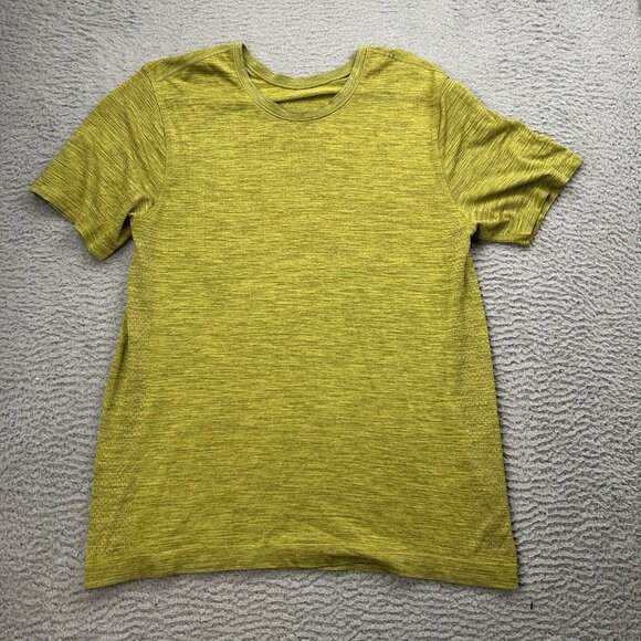 Lululemon Tech Short Sleeve Mens Yellow Green Athletic Shirt Size Large - Picture 1 of 6